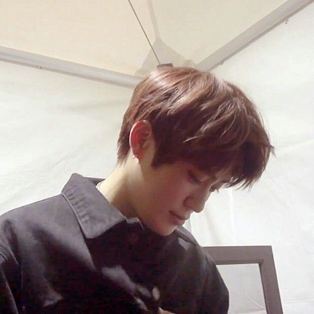 lowqualNCT_'s tweet photo. ˢʰᵒʷ    ˢʰᵒʷ     ˢʰᵒʷ                ᵁᵂᵁ  ᵁᵂᵁ
ˢʰᵒʷ  me that  ˢʰᵒʷ        ᵁᵂᵁ UWU  ᵁᵂᵁ
ˢʰᵒʷ  beautiful ˢʰᵒʷ         ᵁᵂᵁ  ᵁᵂᵁ  ᵁᵂᵁ
  ˢʰᵒʷ  smile  ˢʰᵒʷ                ᵁᵂᵁ ᵁᵂᵁ
      ˢʰᵒʷ       ˢʰᵒʷ ⠀ ⠀⠀⠀ ⠀⠀   ᵁᵂᵁ 

#NCT #재현 #jaehyun https://t.co/9rv2S7dAMv