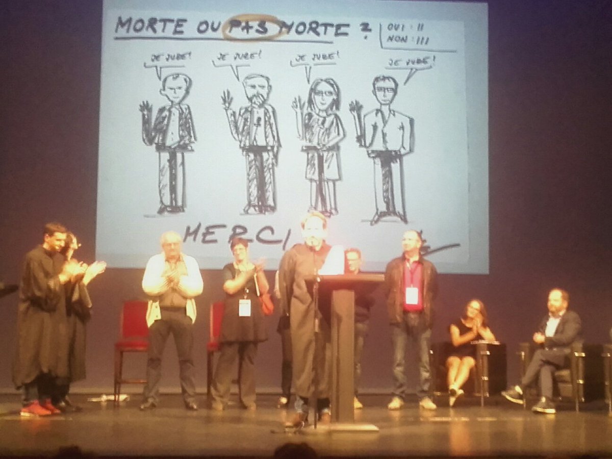 #LearningShow Soirée (en presentiel 👥 👍) dynamique et enrichissante sur les réflexions liées à la la formation et au digital. Ravie de cette soirée #cnfpt #innovationpedagogique
