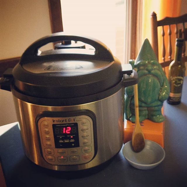 worknimbly's tweet photo. Can you smell what the Gnome is cooking?? Because it smells AMAZING! We've got a scratch-made fall squash soup cooking away for our Pumpkin Carving for Grown-Ups event tonight until 7:00pm! Plus, @discoverteas is here with a special pop-up shop!
.
.
.
.
… https://t.co/qJPs3RR5XN https://t.co/VjJqX0OtZ1