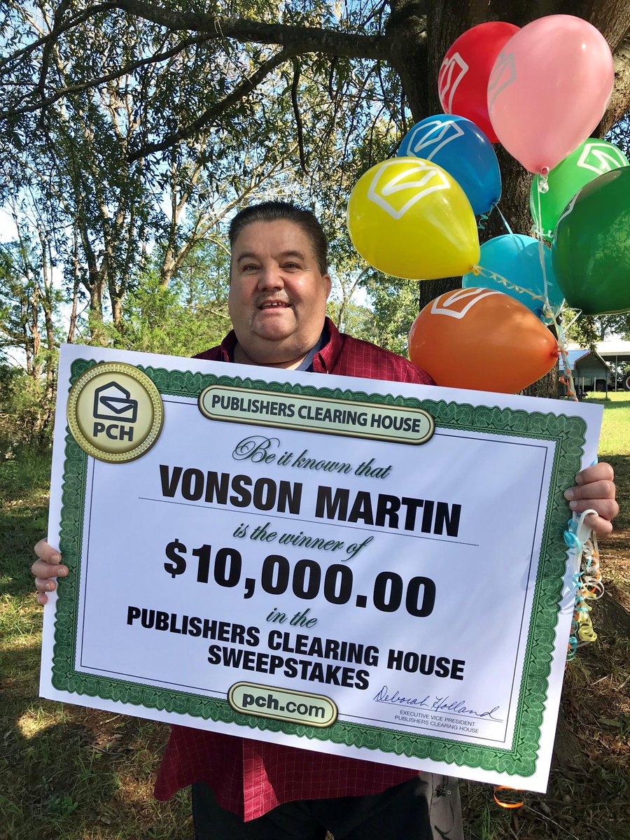 pchdotcom's tweet photo. Congrats Vonson M., a #PCHVIP Elite, of Winston-Salem, NC, who was totally blown away today by Dave of #PCH #PrizePatrol knocking on his door! He won $10,000 from PCHlotto's Set for Life Instant Win (Gwy. #12593). Enter now for your chance to win: https://t.co/S7oSkYqVQx https://t.co/aWXYaoZVEo