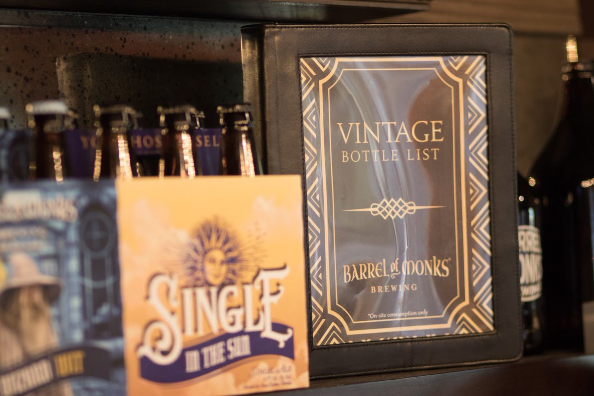 BarrelofMonks's tweet photo. Compare years and beers. Ask the Barrel of Monks bartenders about our Vintage Bottle List.
#BarrelofMonks #SingleintheSun #WizardWit #BocaRaton #Drink561 #SoFloBeer #Broward #SouthFlorida #VintageBeer https://t.co/AEaKHIzvP0