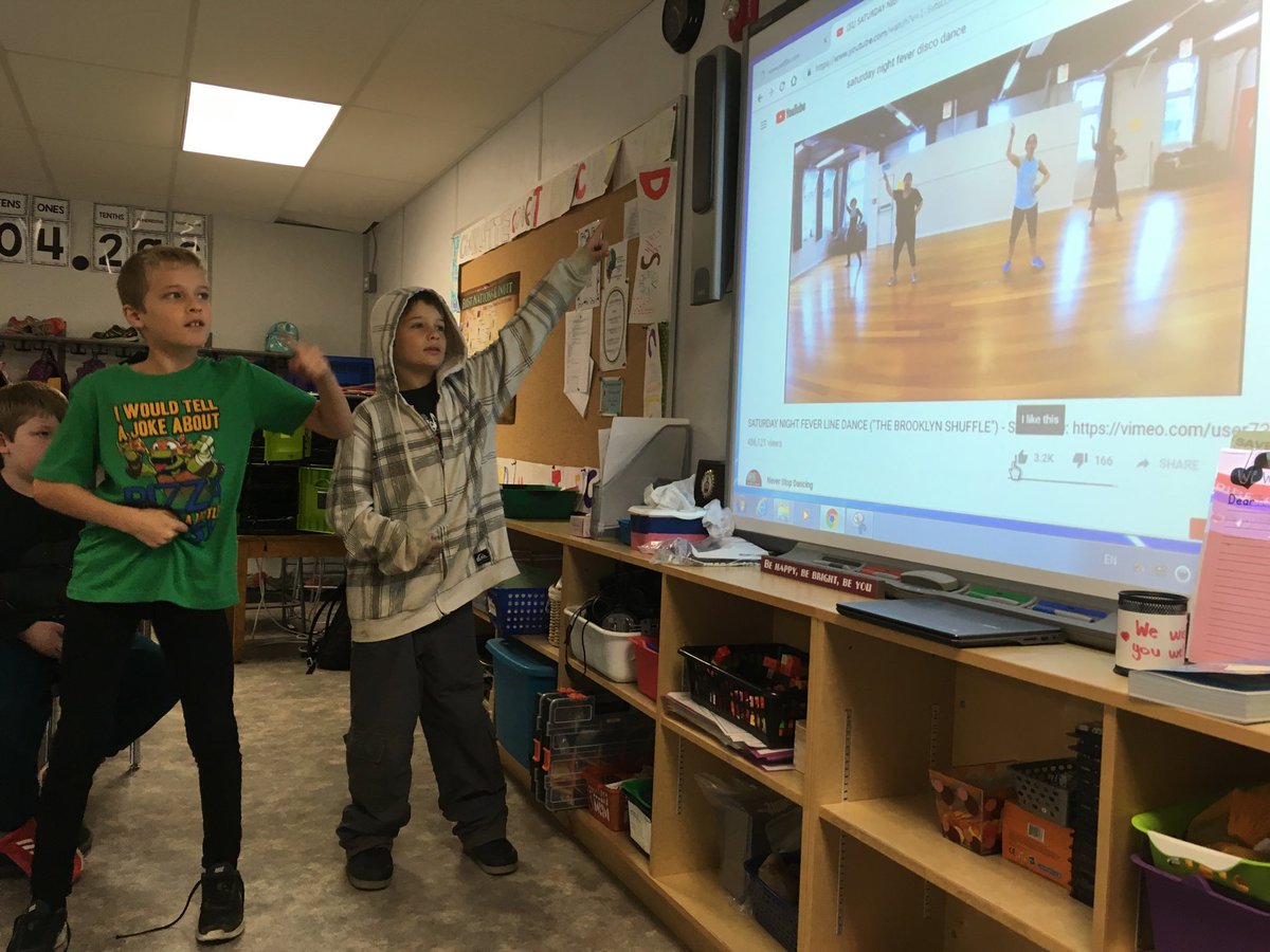 slbennett4's tweet photo. Practicing dance. ⁦@RCDSB⁩ ⁦@CentralCyclone1⁩ https://t.co/9ndWtchY9v