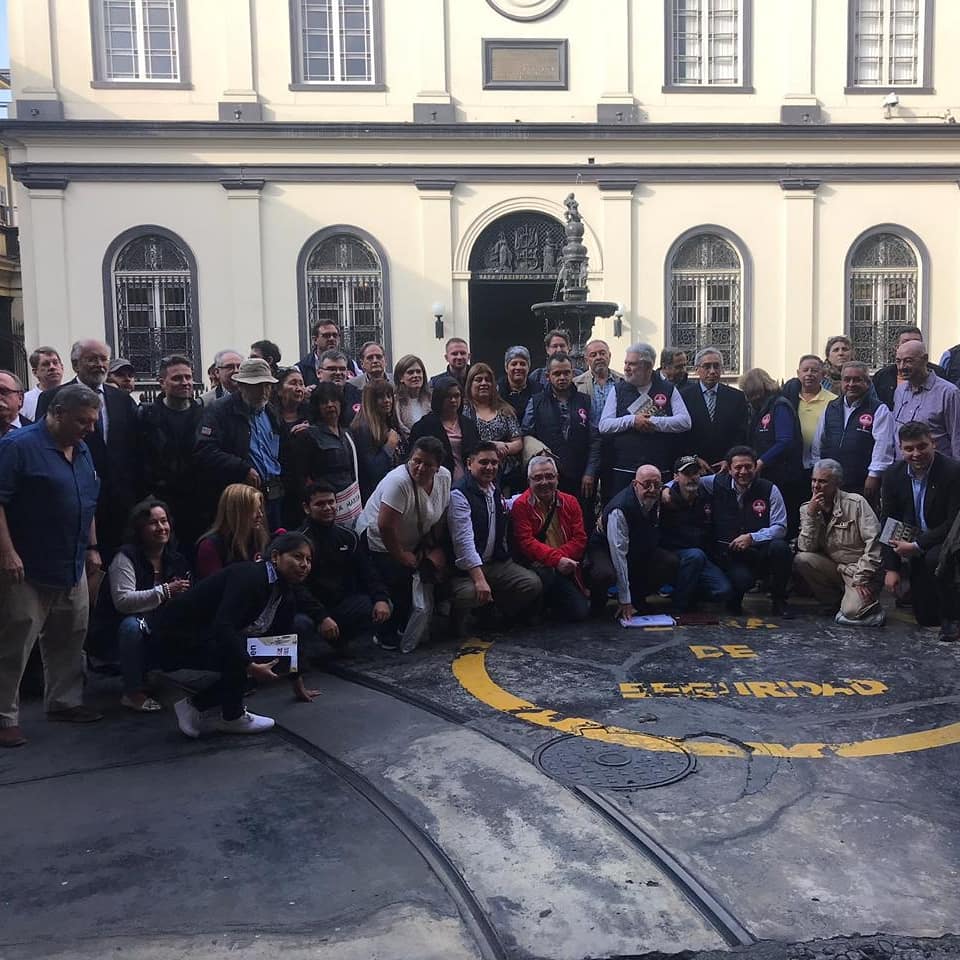 Museo numismático fábrica de monedas del Perú recibe a los participantes de la 2daConvención Internacional de Historiadores y Numismáticos Arequipa 2018
#Arequipa2018 #JorgeBecerraLeon #Peru #Colombia #ConvenciónInternacionaldeHistoriadoresyNumismáticos #ConvencionArequipa2018