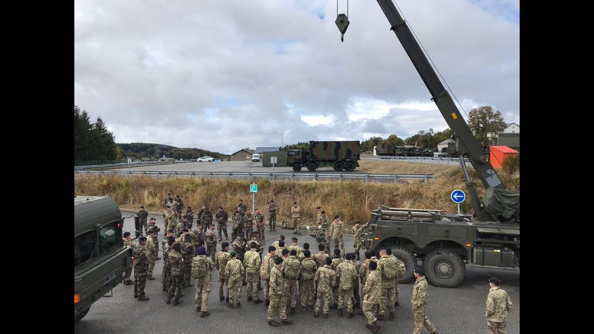 @4RegimentRLC embrace the CSS Battlecraft Syllabus across all trades to ensure #WeAreReady; some photos of our @Official_REME tradespeople training and building #BondsOfFriendship whilst deployed in France 🇫🇷 on Ex AIGLE NOIR. @ColREME @101_Log_Bde @UKDefenceFrance @PhilJHobbs1