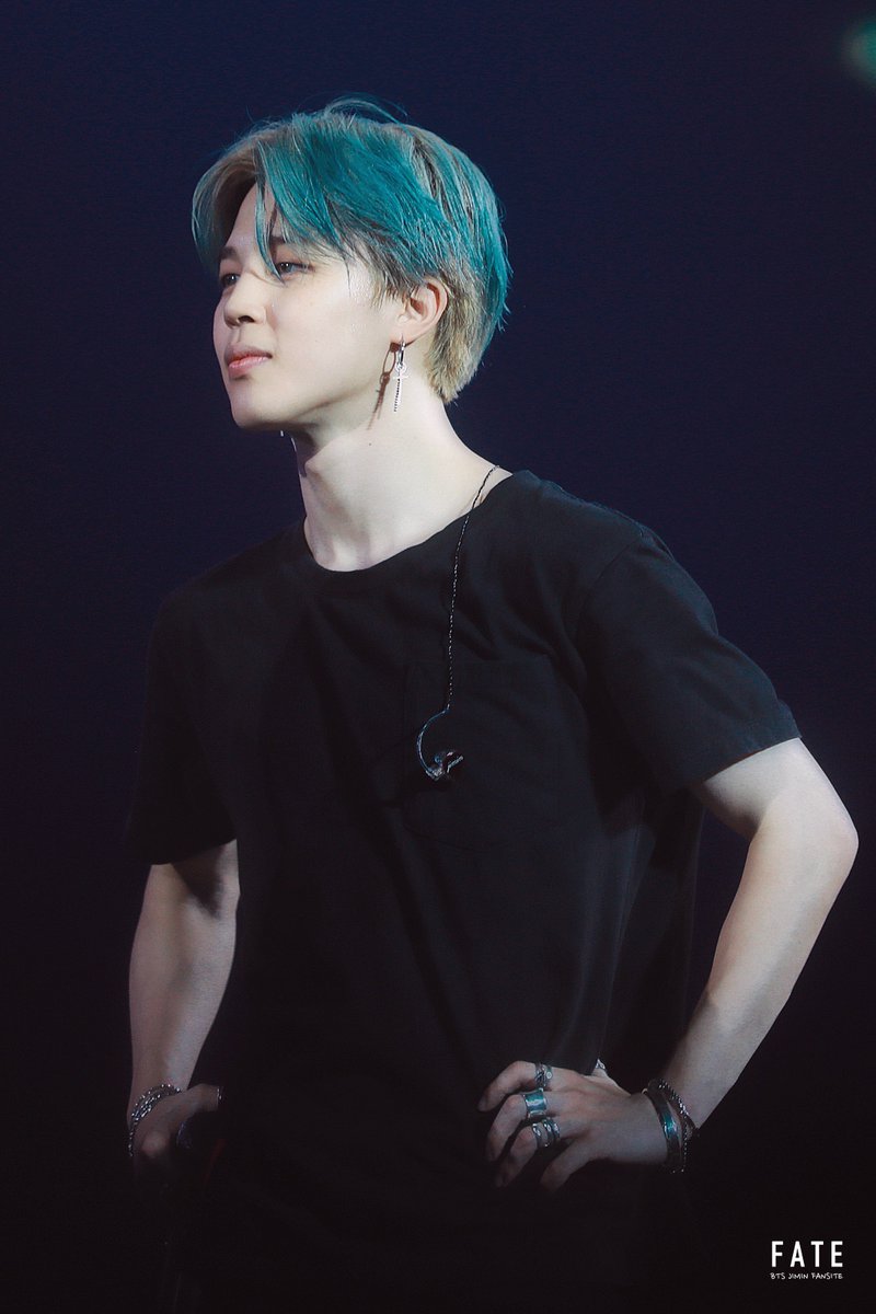 fate_jimin's tweet photo. 181017 BERLIN DAY2 HD

#방탄소년단 #BTS #지민 #JIMIN @BTS_twt https://t.co/86r8QnIJ8M