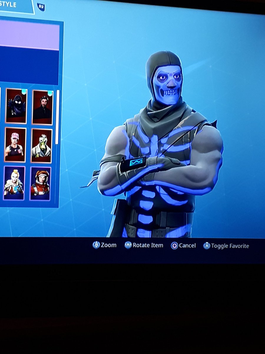 Matthew36496934's tweet photo. @FortniteGame https://t.co/c7SQBvjB3R