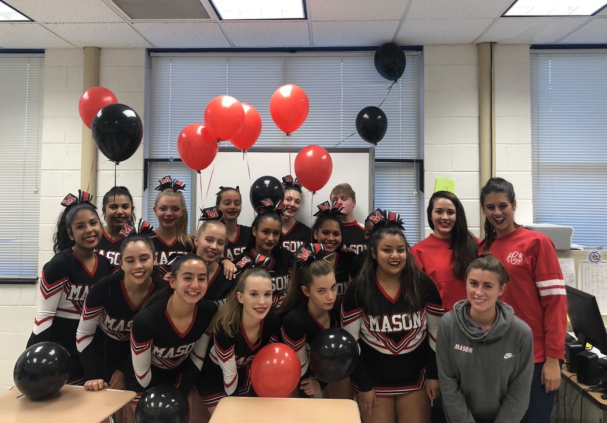 George Mason Cheer tweet media