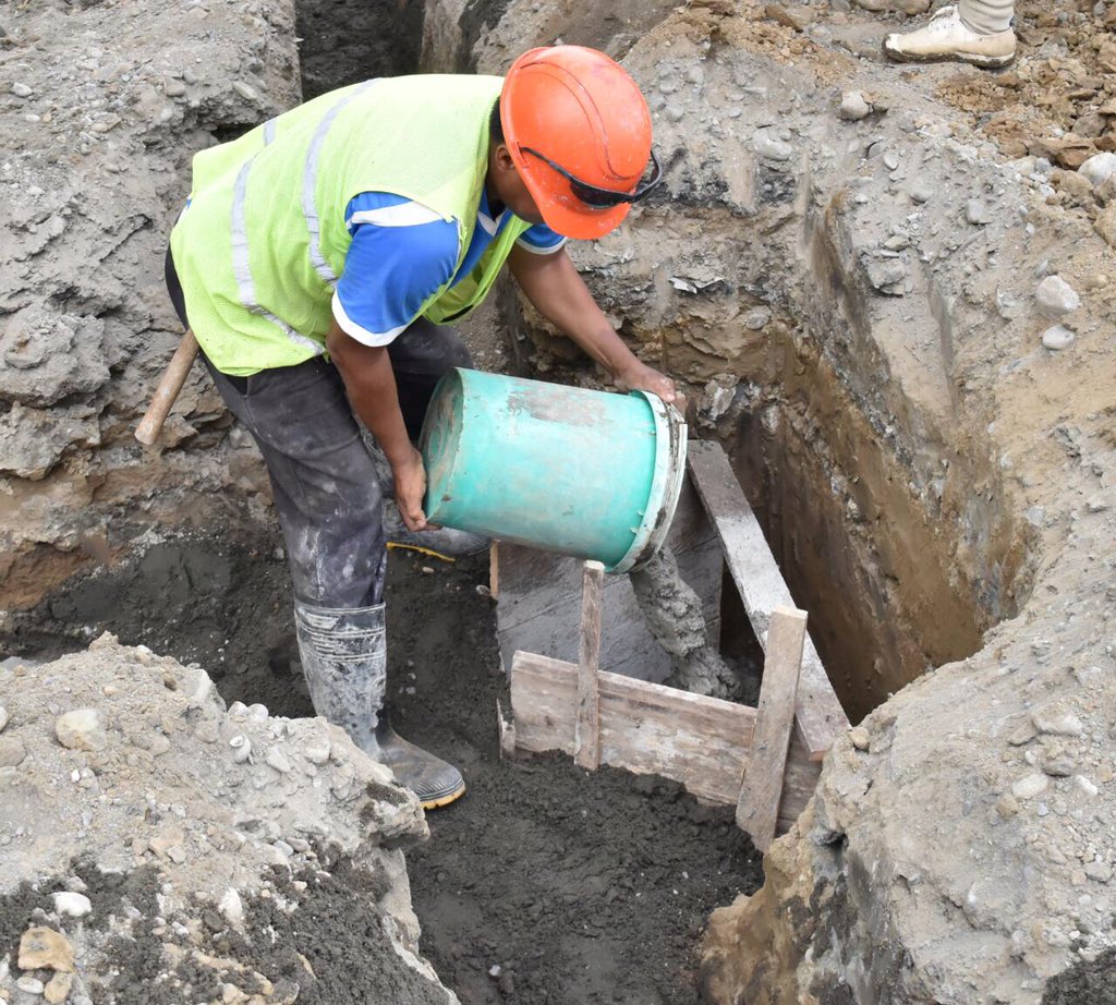 GADMJujan's tweet photo. Seguimos cumpliendo y trabajando por el bienestar de las familias jujanenses que gracias a la administración liderada por Nicolás Ugalde, contarán por primera vez con el servicio de agua potable. 

#NicoAlcalde #NicoSigue https://t.co/7iHDAv5vEU
