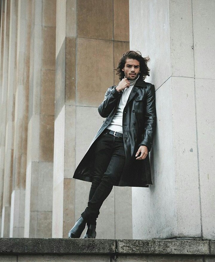 AngeloFlamel's tweet image. Aтαdoѕ αl pαѕαdo y eхιѕтιeɴdo eɴ lα ѕoмвrα, ѕoвrevιvιeɴdo coɴ eғίмeroѕ мoмeɴтoѕ мeɴdιɢαdoѕ ιɴтeɴтαɴ нαcer lαтιr ѕυ qυeвrαdo corαzóɴ coɴ мeмorιαѕ αlтerαdαѕ, cαмвιαɴdo мιrαdαѕ, cαrιcιαѕ y pαlαвrαѕ... pαrα recreαr el ιdeαl de cαrιño y deѕeo. ❦