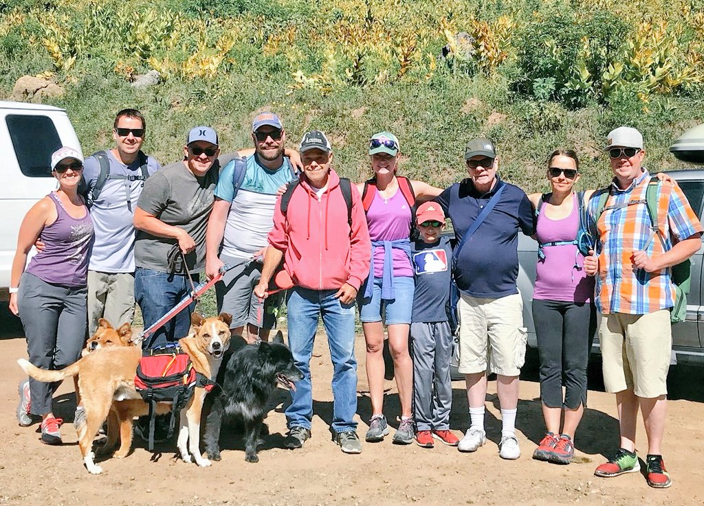 beccosaurus's tweet image. #familyhike #engineerpass #silverton #colorado #ripgigi #augusteleventhtwothousandeighteen