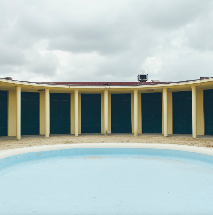 abstr__ct's tweet photo. A few images from photographer David Duchon-Doris' series '3200 miles' https://t.co/vHECdUrgnC