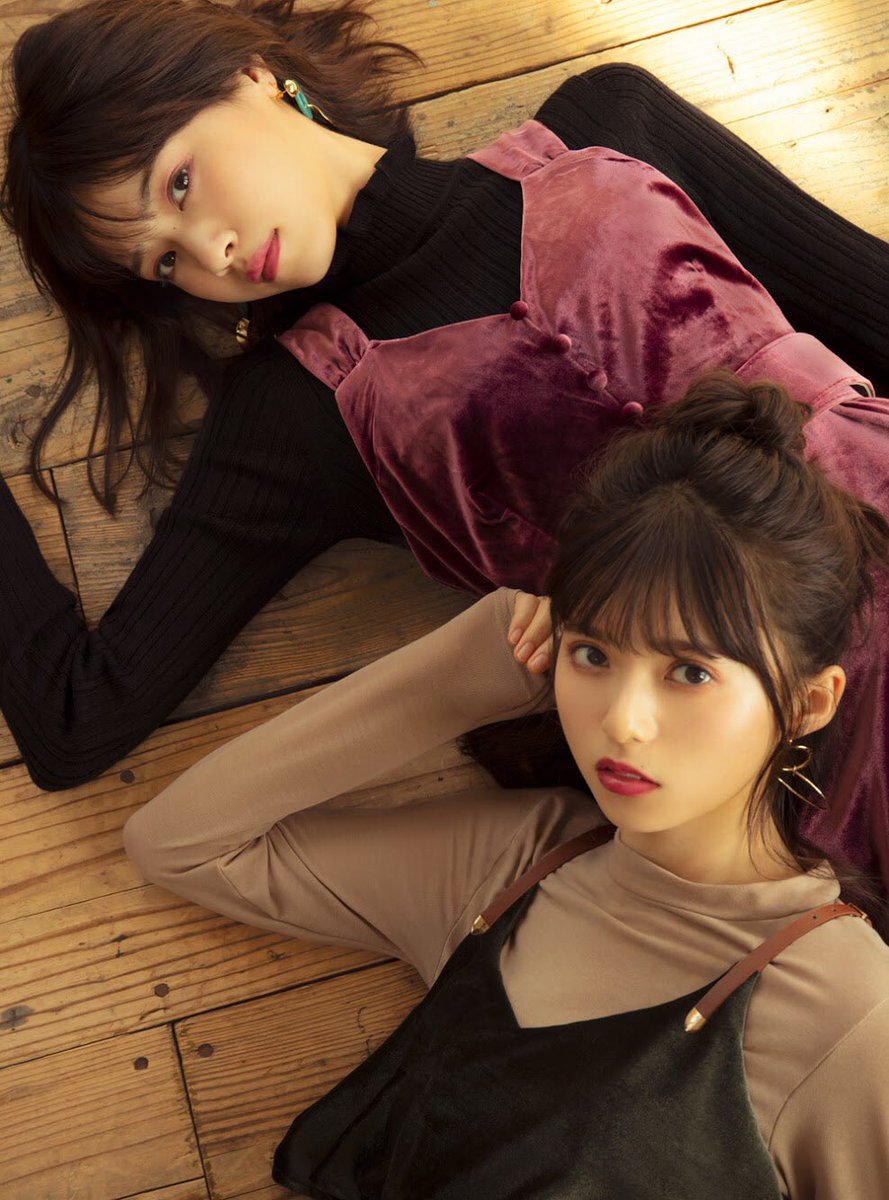 2018 Autumn Winter 西野七瀬さん&齋藤飛鳥さん（乃木坂46）💕 👇着用
