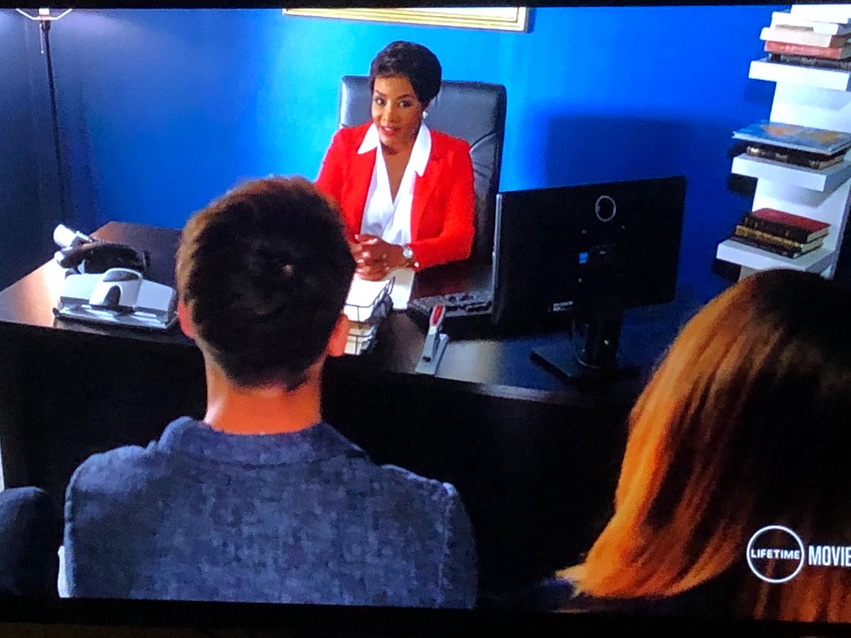DaynaJai's tweet photo. Now watching #thewrongfriend starring @MsVivicaFox, #LiEubanks, #JaredScott. https://t.co/k3PPgmTl1G