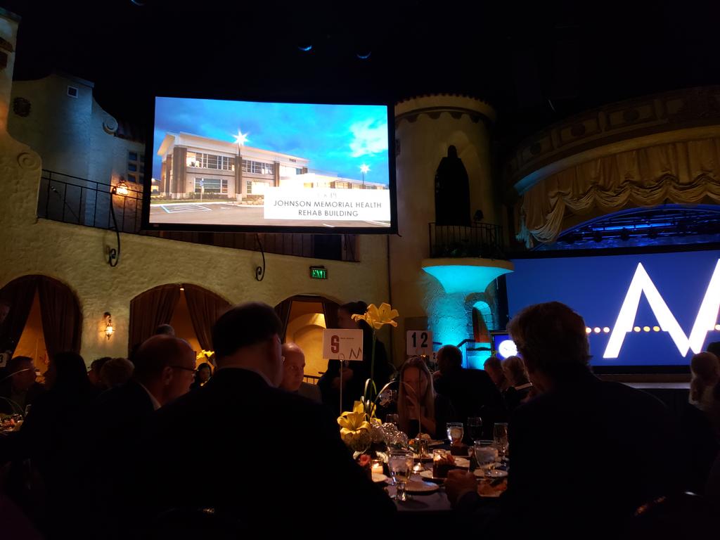 mgrubb09's tweet photo. Happy to serve on the planning committee and attending the 41st annual Indy Chamber Monumental Awards! Submitted on a couple projects too. @IndyChamber @CripeIndy @MyJMHealth @butleru #WINNER https://t.co/Sji9mpopwq