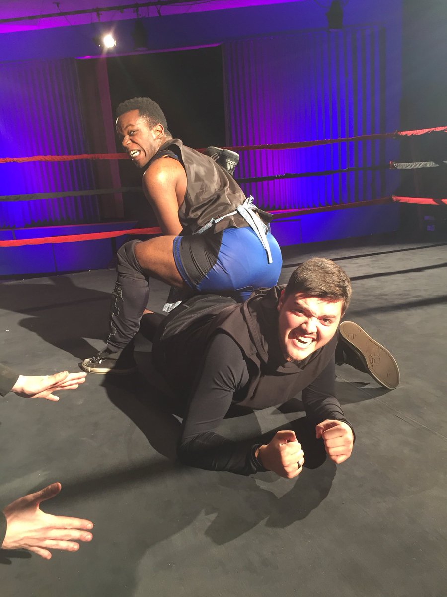 MaulerMMA's tweet photo. .@35_Dominik gettin’ STRETCHED by @TunjiTL in #PaperChampions (wait till @reymysterio finds out) #WWE #ProWrestling #luchalibre #ReyMysterio #stormwrestlingacademy https://t.co/r8tI6Socr3