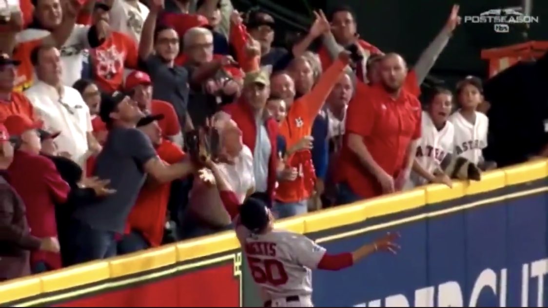 DpwLrdbWsAUhx-P.jpg:large