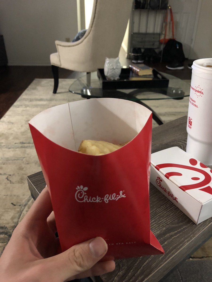 CodyHoffmann91's tweet photo. Really @ChickfilA 🙄😑 #MissingFries https://t.co/ASIwc6SKa6