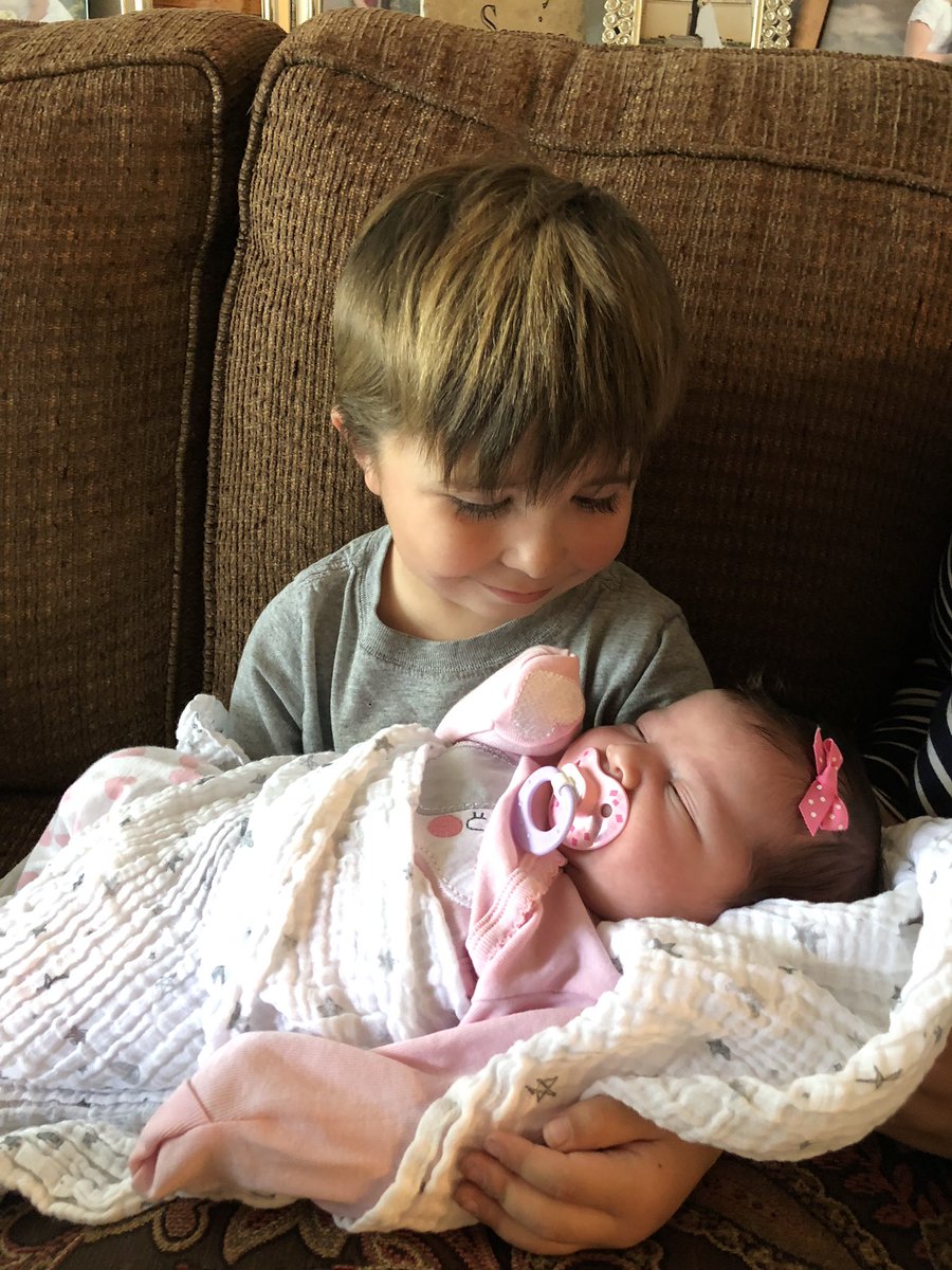 jvfiso's tweet photo. Meet Magnolia π this is not #Fiso4 π this the Fiso boys newest cousin. She was born last week and I was my sisterβs birthing coach. It was an incredible experience #familyfirst https://t.co/Q4Y8fRjzk8