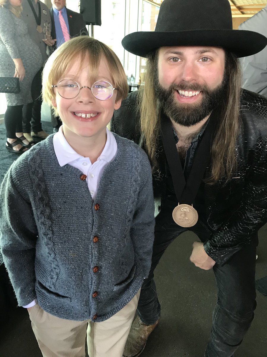 myepilepsystory's tweet photo. So proud of @CJSolar on his #1 song #UpDown w/ @MorganCWallen @FLAGALine #TheBestIsYetToCome CJ,Thank you for your support of us here at MES! #WomensHealth #Epilepsy #BridgeTheGap #Nashville #MusicCity #CJSolar @CountryMusic @ASCAP @SeaGayleMusic https://t.co/LRqep5gLVC