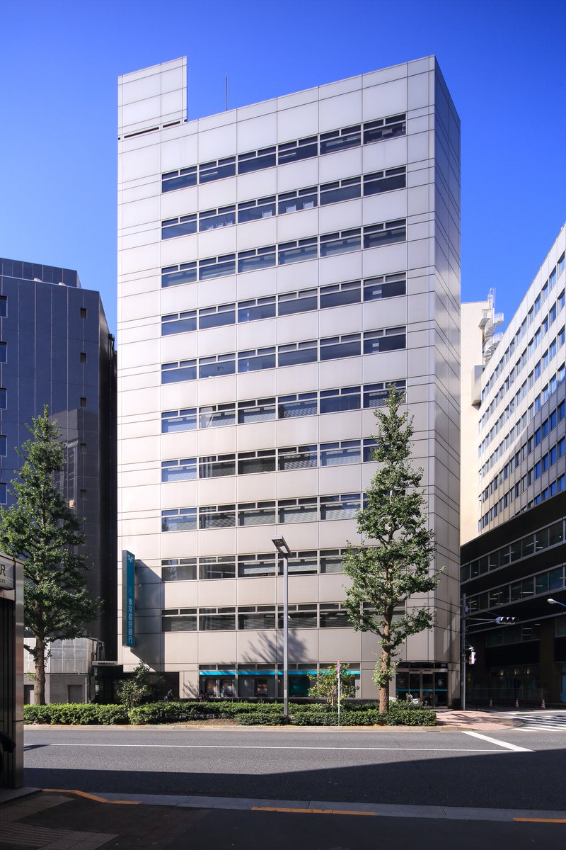 【新宿のレンタルオフィス、コワーキングスペース I リージャスグループ】10月23日16時～　新宿地区のリージャス、オープンオフィスのお客様の異業種交流会を新宿西口センターにて開催します。皆様のビジネスネットワークの構築のお手伝いが出来れば幸いです。regus-office.jp/sinjuku-ikebuk…