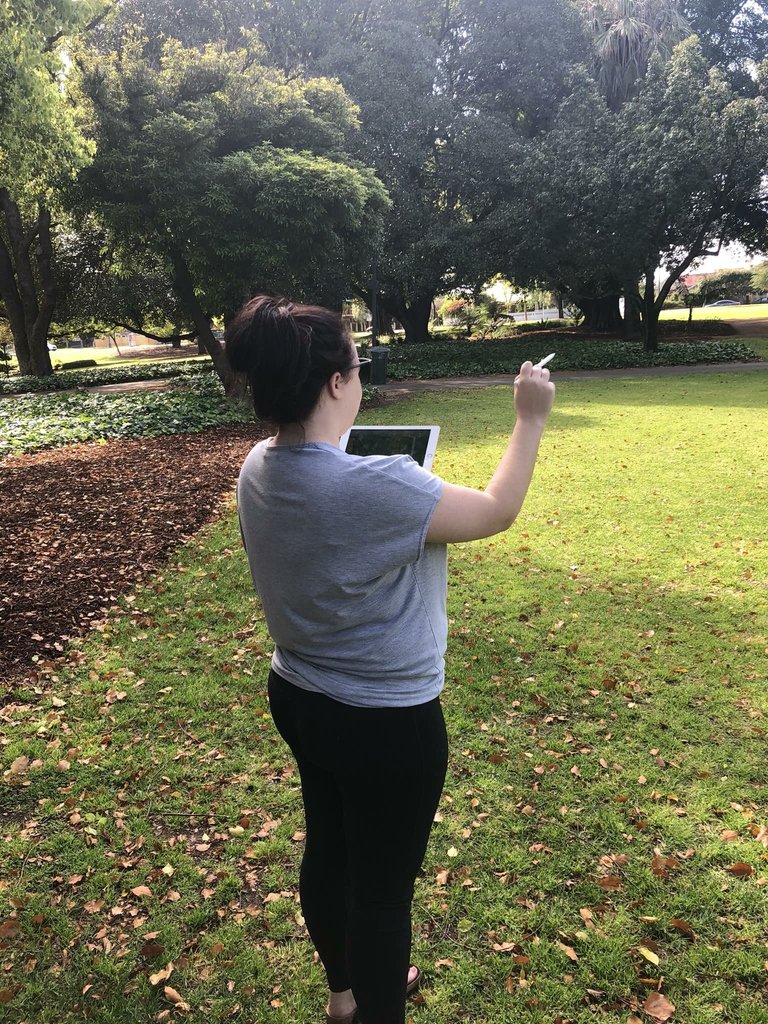 Here is one of our event coordinators on site finalising the map at Hyde Park 🌳 🌳 🌳 @CityofVincent #HPF19