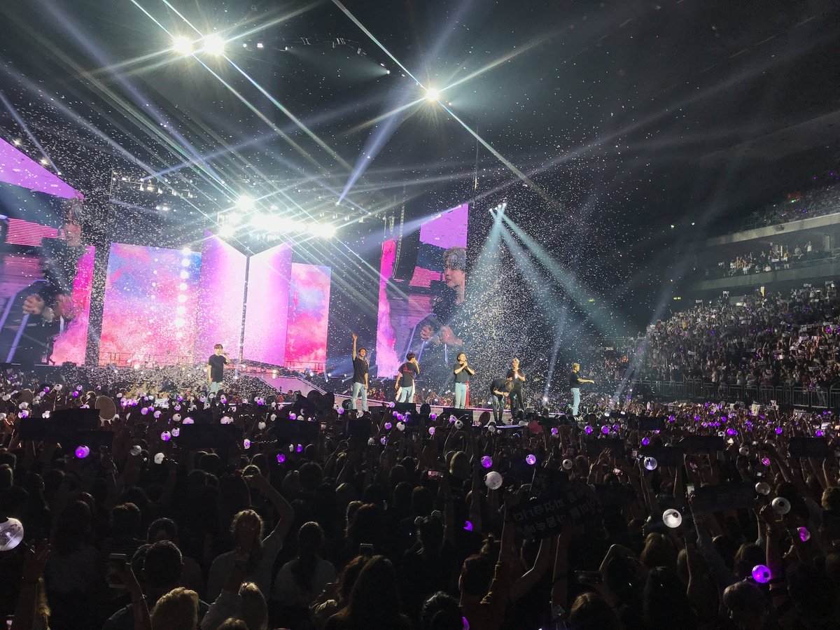 tomysarang_'s tweet photo. 😍
#7MoreYearsOfBTS
@BTS_twt https://t.co/9wuNUejS8I