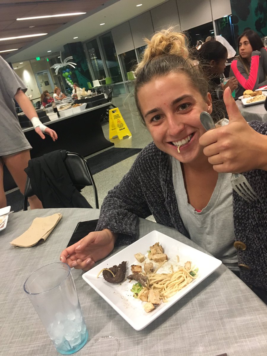 bruffthoughts's tweet image. WARNING: #grillesogood it will induce a food coma and you could sleep through your morning exam. But #grillesogood @MiaPrimo is back tonight anyway. #eat #food #put #alarm #on #loud #test #STUDENTathlete