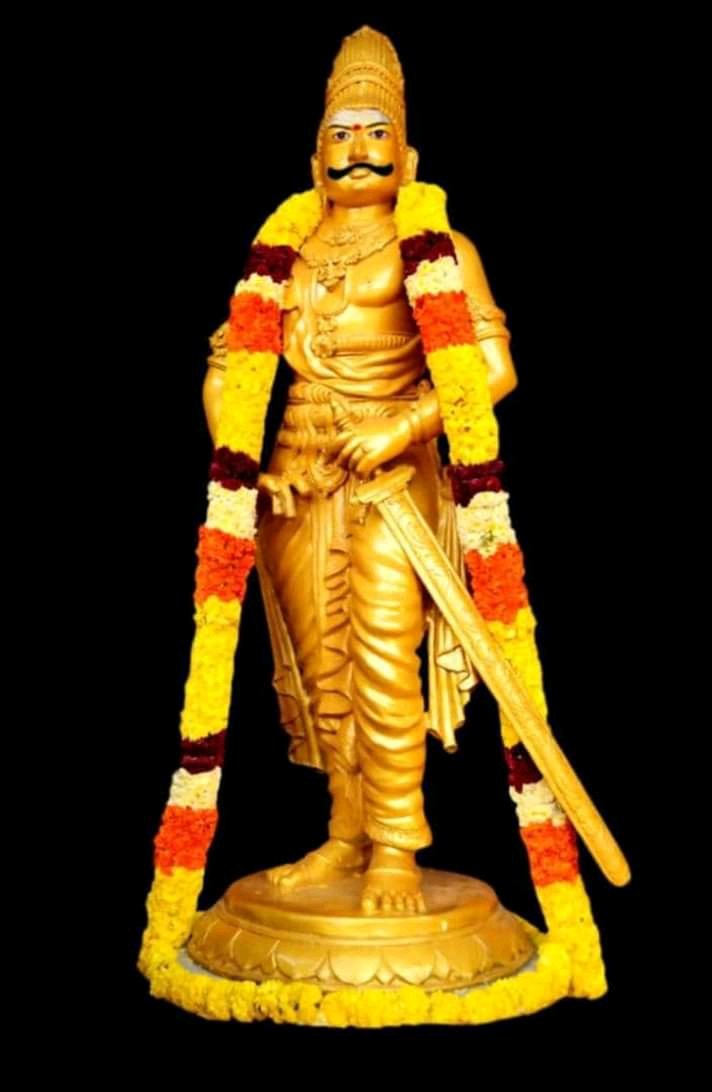 Kallar692's tweet photo. கள்வர்கோமான்
பெரியதேவர்
ஆசிய கண்டத்தின்
அதிபதி தோல்விகள் கண்டிராத
தூயவன் மாமன்னர்
1033 வது சதயவிழா
அக்.20தஞ்சை மண்டலம் அதிர வருக மாமன்னரின் வாரிசுகளே
புலிக்கொடி ஏந்தி புறப்பட்டு வருக https://t.co/0JgIc0oC1q