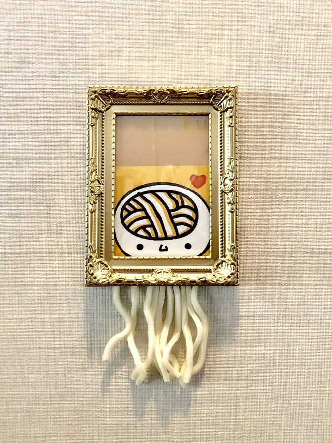 香川県たらもう 笑 バンクシーの裁断された絵画をネタにご当地キャラ うどん脳 がパロディ写真公開 香川県 アート Japaaan 香川県