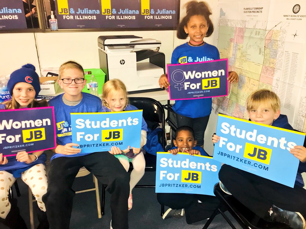 PriyankaAKhanna's tweet photo. Inspiring night here in Joliet! Thank you for sharing your plan to make higher education more affordable and for funding social services that ensure the wellness of kids all over Illinois, JB. We had a blast! π #StudentsforJB #JBForGov #Twill https://t.co/TZg8BDmtli
