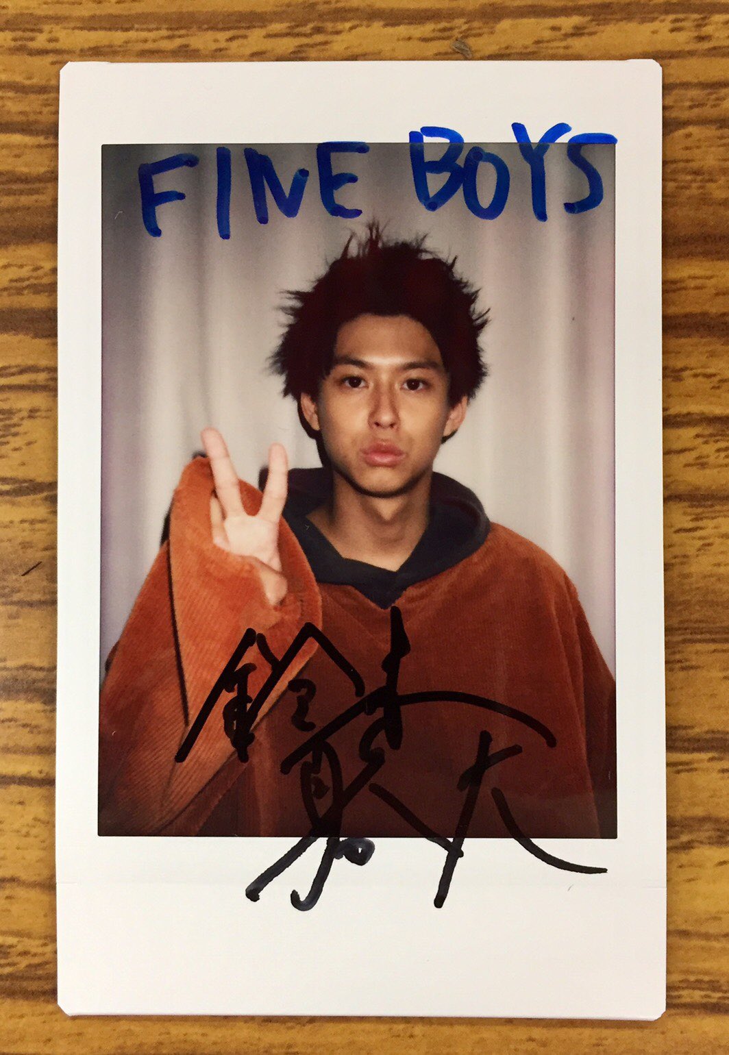 鈴木勝大くん 直筆サイン入りチェキ 鈴木勝大くん 直筆サイン入りチェキ（FINEBOYS on X: 