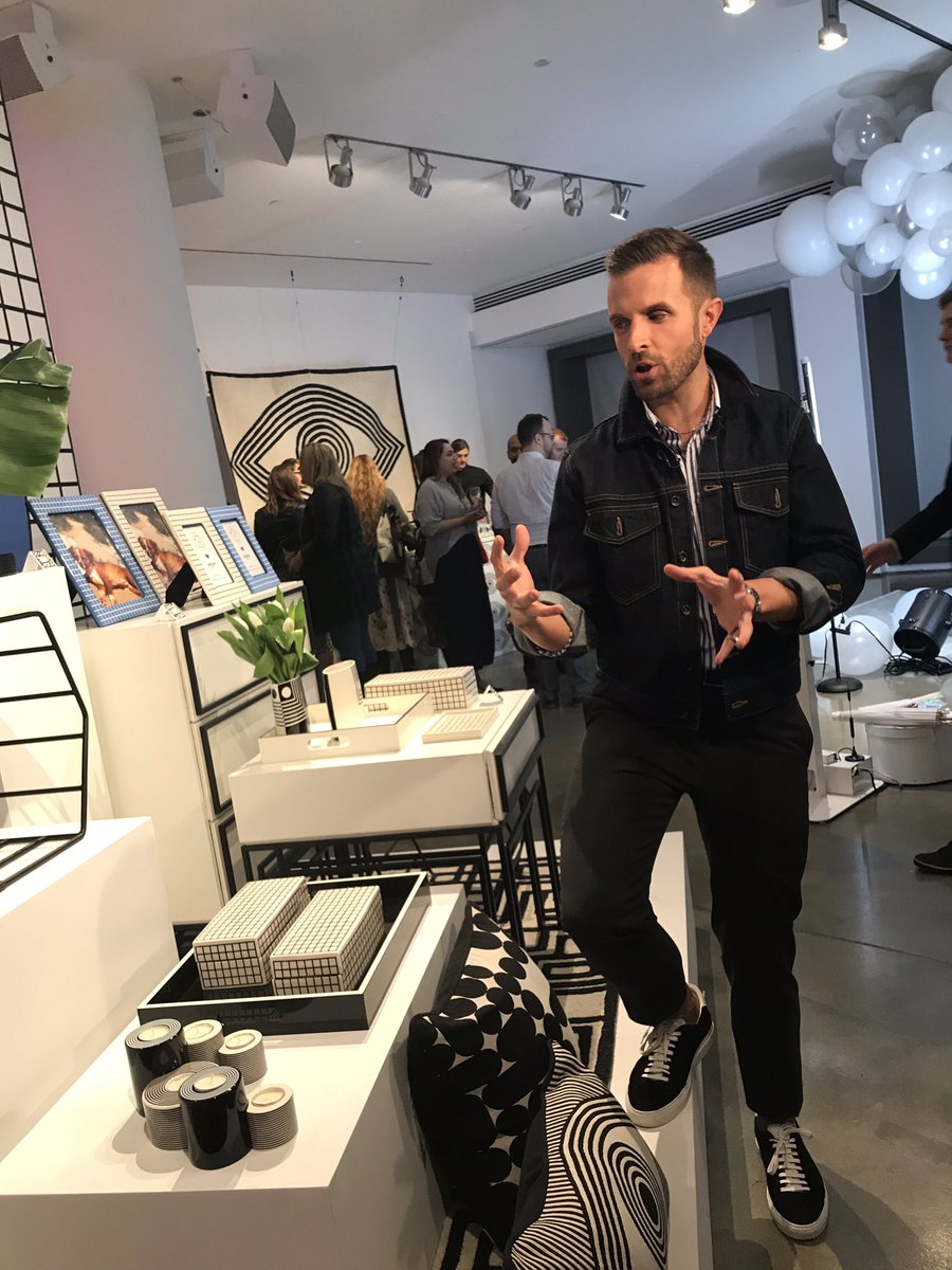 anne241's tweet photo. Some of the great displays at the launch of @jonathanadler’s new line for @amazon called @newhousebyjonathanadler last night at @MilkStudios. #allonamazon https://t.co/HH8hjnPCOD