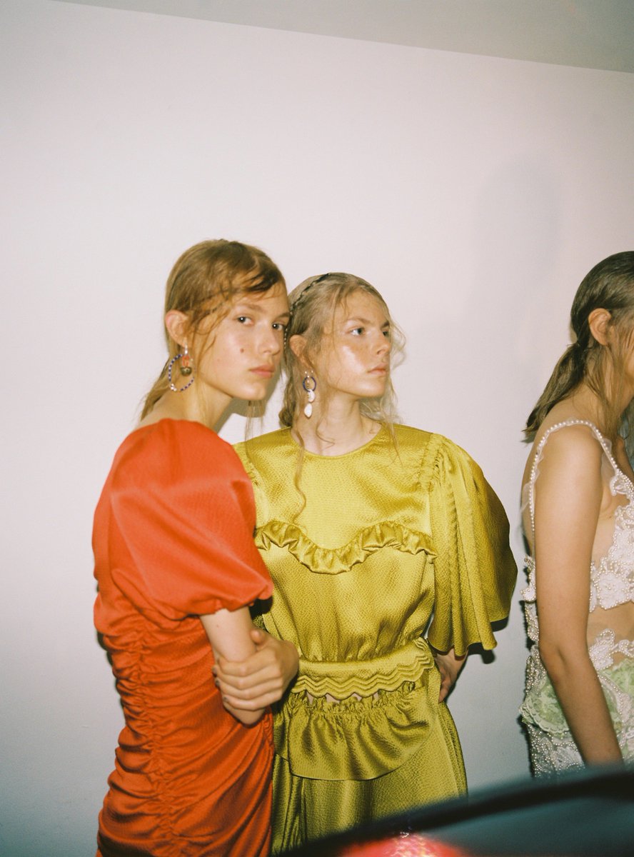 LondonFashionWk's tweet image. #TBT backstage at Preen by Thornton Bregazzi's #LFW September 2018 show captured by Liam Furneaux. To see the full collection visit londonfashionweek.com/highlights