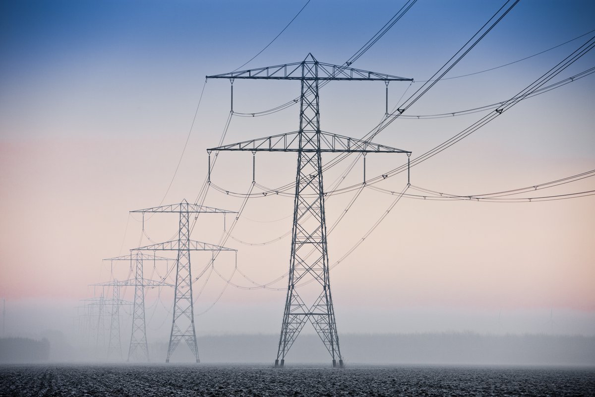 Power grid painted. Опоры лэп. Power grid. Линия электропередач искрятся. Al power grid.