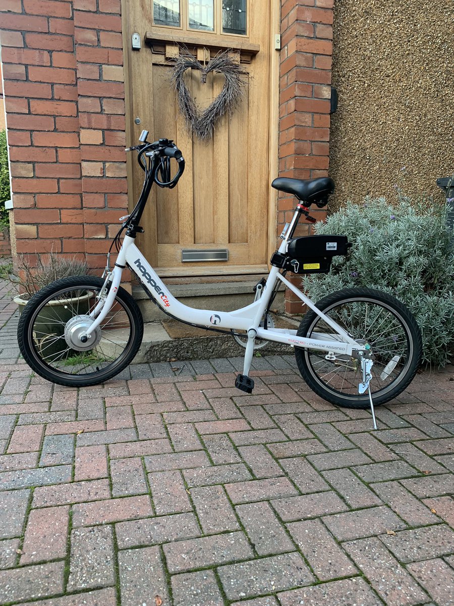 mattjonescardif's tweet photo. n+1 for #TransportOctober = this 10 mile leccy assisted range little beauty =  home to 4 meetings across town today with no sweat! https://t.co/ZInkmo5xdm
