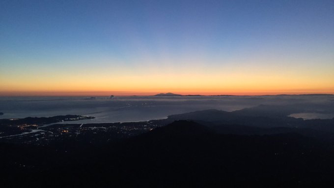 Tam summit (#4) this morning. Chased @BryanTing once again to an uphill PR (sub-90min!), just made the<a class="tags" target="_blank" title="On Twitter" href="/?out=eyJ0eXAiOiJKV1QiLCJhbGciOiJIUzUxMiJ9.eyJpYXQiOjE3MjQ2NjA5NzQsImlzcyI6InR3cG9ybnN0YXJzLmNvbSIsIm5iZiI6MTcyNDY2MDk3NCwiZXhwIjoxNzU2MTk2OTc0LCJyZWRpcmVjdF91cmwiOiJodHRwczovL3R3aXR0ZXIuY29tL0JyeWFuVGluZyJ9.9uCO1DBmVPbDQ7REeOXlpn737HgvJRsJNT3vDy0EzPFliRB672ju2-aTkxA90r2NFA7rWVvsaOUi1sfDhpufyQ">@BryanTing</a><a href="/tag/mozilla"class="tags"><span>#mozilla</span></a><a href="/tag/brrrlin"class="tags"><span>#brrrlin</span></a>