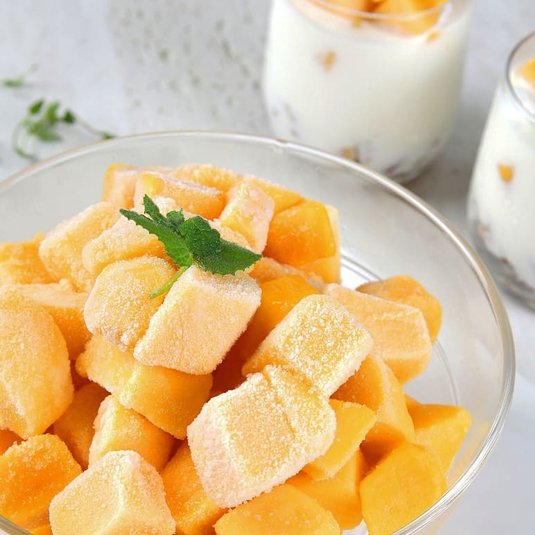 Angbobs_'s tweet image. 상콤달콤 앙밥스가 추천하는 ✔
🌴열대과일여왕 '아이스큐브애플망고'

요거트와 함께라면 더더욱 맛있어서 기절🙃🙃

닭가슴살 전문 브랜드 '앙밥스'
angbobs.com

#현실적으로 #앙밥스 #angbobs #앙밥스닭가슴살 
#닭가슴살 #망고 #애플망고 #큐브망고 #아이스망고 #열대과일 #디저트