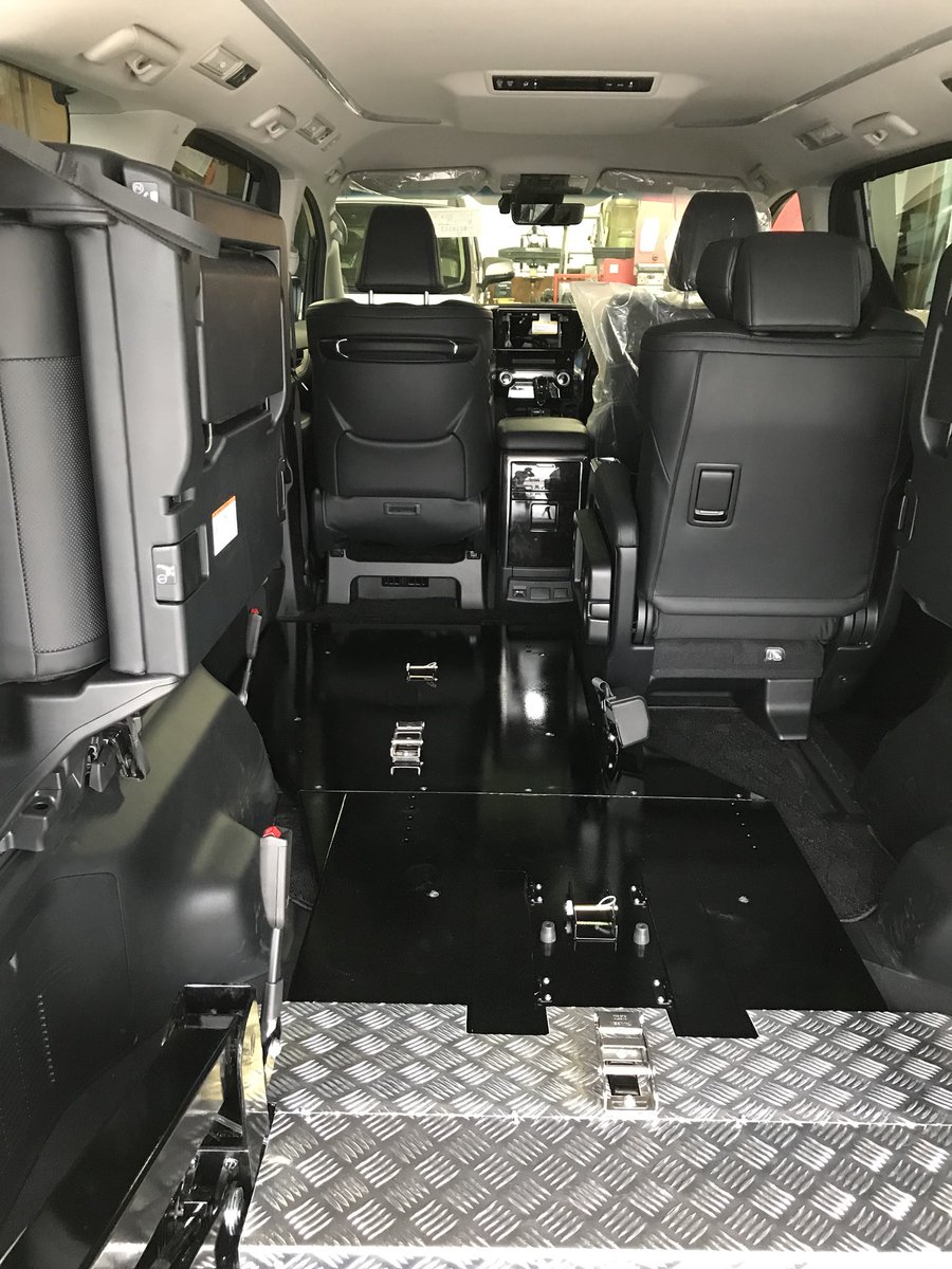 ラックス 車椅子用リフト 福祉車両 トヨタ アルファード 車椅子用リフト 車椅子固定場所 助手席後ろver 2列目左側シートを取り外してます 通常の車椅子固定場所は3列目シートの所です 3列目シートは使用でき 定員乗車できます 黒塗装は有料 ラックス 車椅子用リフト 福祉車両 トヨタ アルファード 車椅子用リフト 車椅子固定場所 助手席後ろver 2列目左側シートを取り外してます 通常の車椅子固定場所は3列目シートの所です 3列目シートは使用でき 定員乗車できます 黒塗装は有料