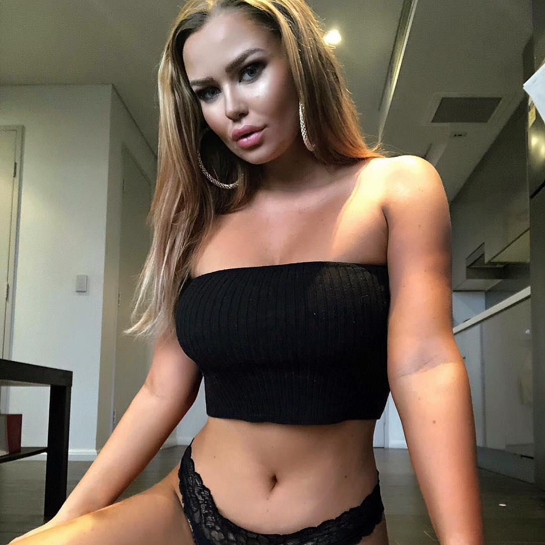 SuperDave0805's tweet photo. @AshleighModel https://t.co/sHKsTMRgT8