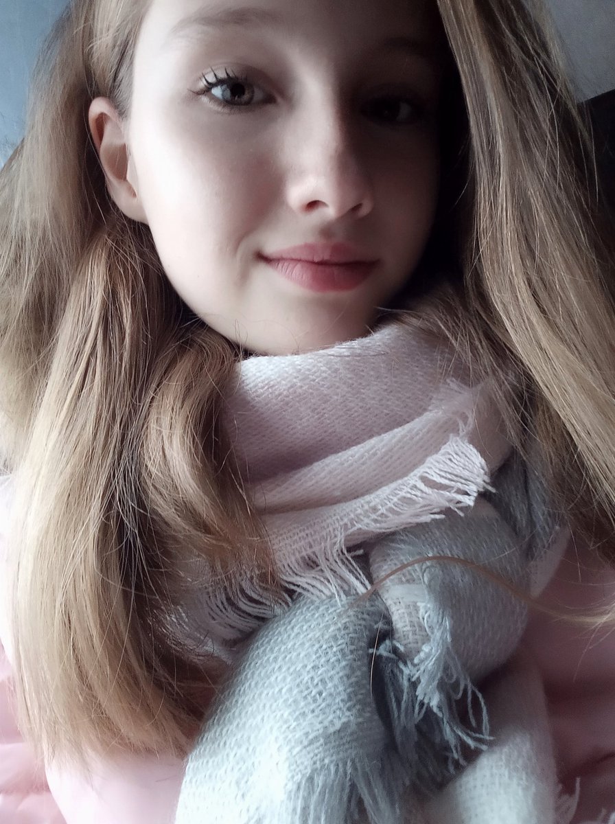 dancingcutefox's tweet image. Если бы я и @lspworld  убивали всех, кто красивее нас , все были бы живы, в мире был бы покой🦊💞😂😍🤩🤩🤩