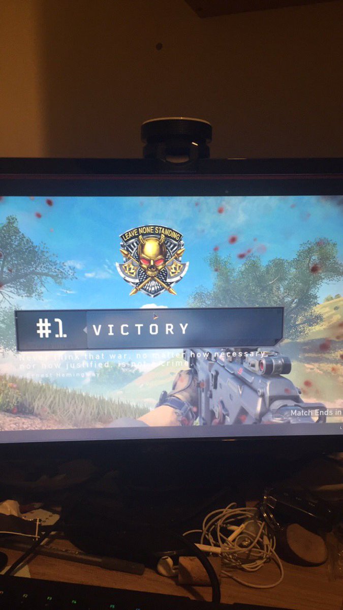 kyleedwards007's tweet photo. First #Blackout win in #CallofDutyBlackOps4 got intense af near the end. With @calummcdonagh and @OliHubbard https://t.co/Ll4kMQluvT