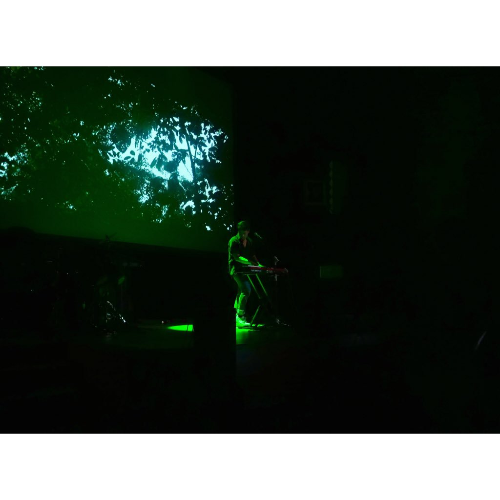 hilangchild's tweet photo. #INDONESIA ❤️ this has been a life affirming trip, thank you to everyone who came to one of our 3 shows.
Infinite gratitude to everyone at @idbritisharts, @archipelagofest_id, @greenpeaceid, @sosforests, @musicforbrighterday and @rumahsanur. We’ll be back xxx
#UKID 🇲🇨🇲🇨 https://t.co/aQOp9pdE1d