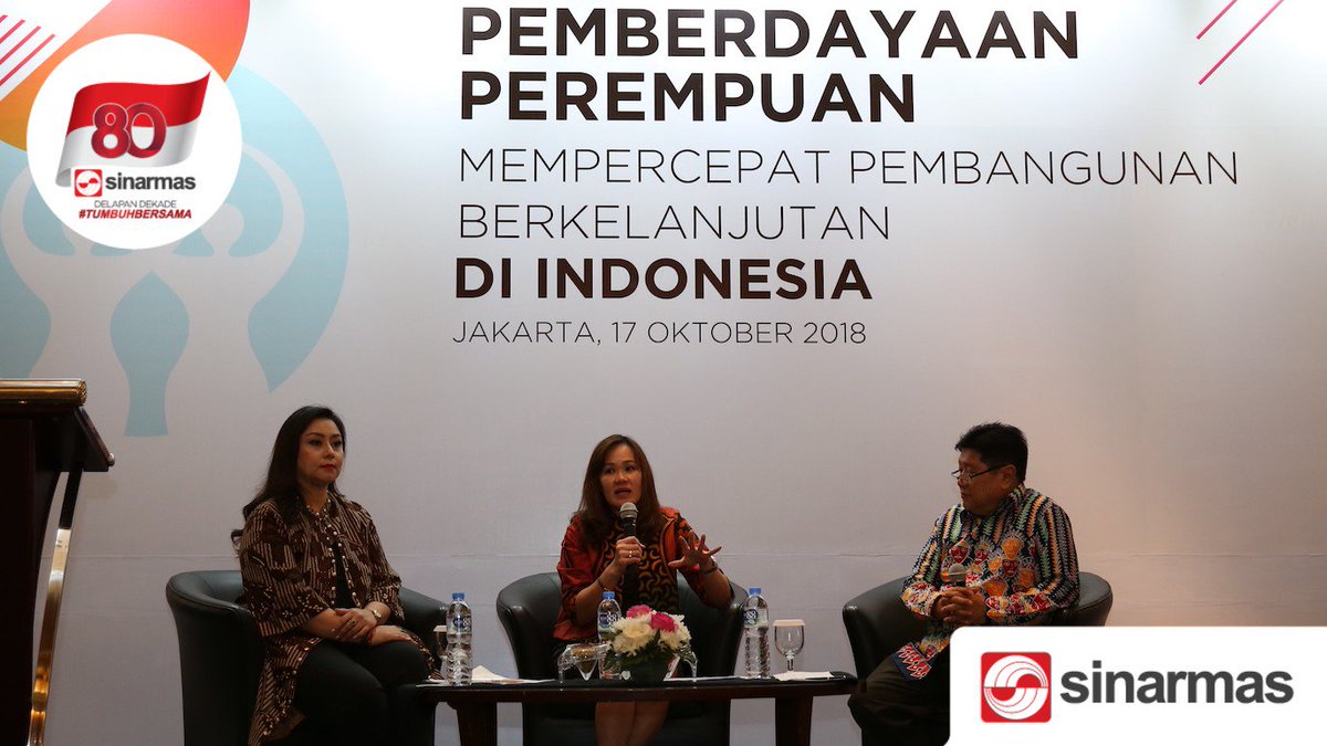 .@Indonesia_GCN merangkul sektor swasta, <a href="/AsiaPulpPaperID/">Asia Pulp & Paper ID</a> &amp; <a href="/Martha_Tilaar/">Martha Tilaar Group</a> melalui perjanjian multipihak antara keduanya untuk melatih dan memberdayakan 1.000 perempuan yang tinggal di sekitar tepi hutan. bit.ly/2P3PYQ2
#SinarMas #80ThnSinarMas #TumbuhBersama