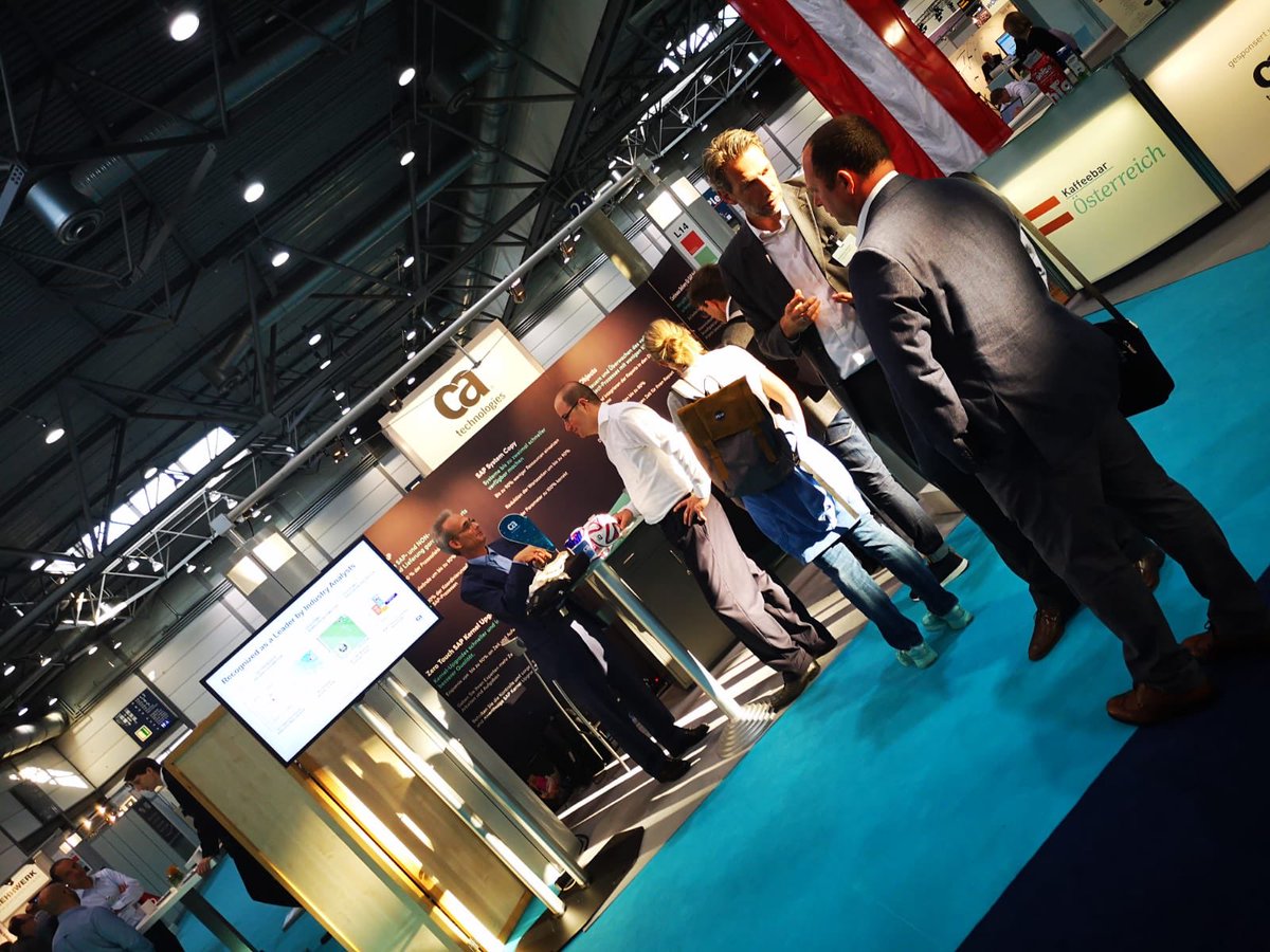 S_Baecker's tweet photo. Good morning #dsagjk18 Get your coffee ☕️ at the 🇦🇹coffee bar and enjoy the last day of the tradeshow! You can find @caautomation at stand L14 to talk about all Automation topics. #systemcopy #kernel #hybris #SAP #hana https://t.co/0DzFY5jvGf