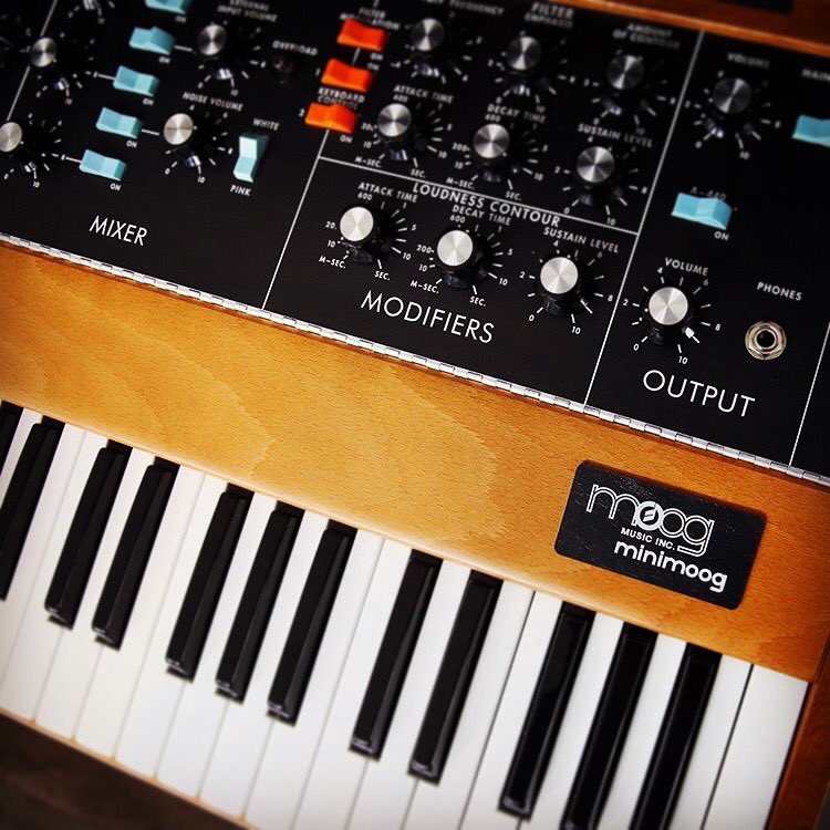 LVXsynthwave's tweet photo. I think that’s the most used #Synth on my new album [#arturia AU only for a very pratical reason]
-
-
#miniv3 #logicprox #minimoog #synthwave #retrowave #outrun #newretrowave #retrosynth #retroelectro #futurewave #electronicmusic #synthmusic #synthesizer #synth #frenchtouch #80s https://t.co/9NZ5dJKelT