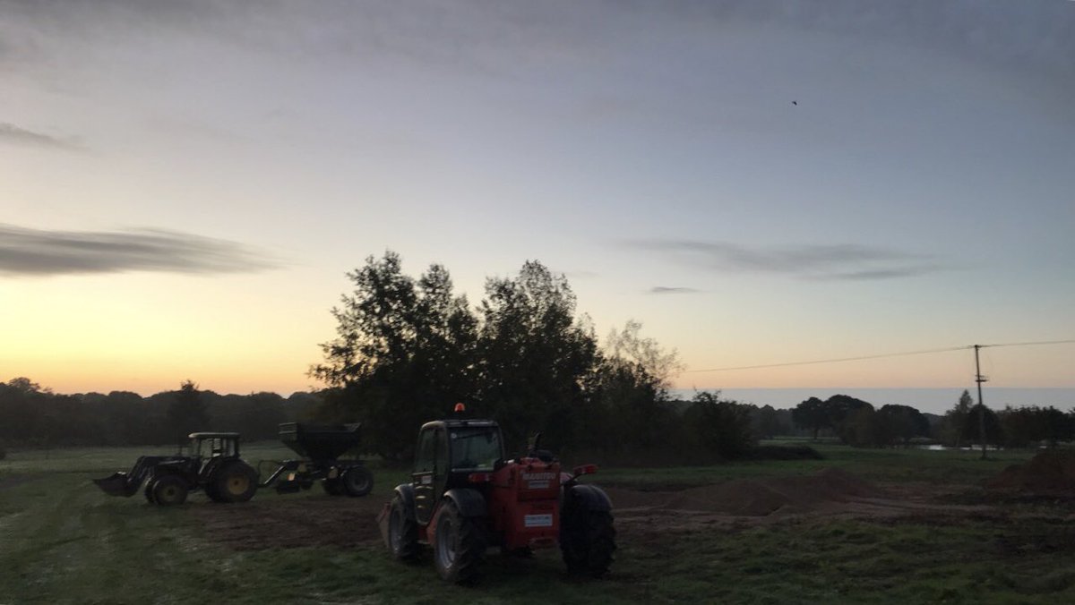 4th day of the drainage project well underway, all trenches dug and piped, time to put the puzzle together and finish of the gravel and root zone
