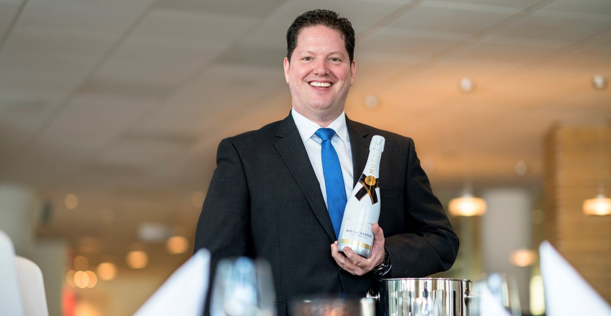 sanadome's tweet photo. WOW! Heel veel leuke vacatures bij Sanadome! Kom jij ons versterken in het restaurant, bij de hotelreceptie of aan de Thermenreceptie? 😁🕵️‍♀️

Tag iemand die een (bij)baan zoekt en check https://t.co/fPJctBFtgc

Groetjes team @sanadome https://t.co/6JKa8j0MB7