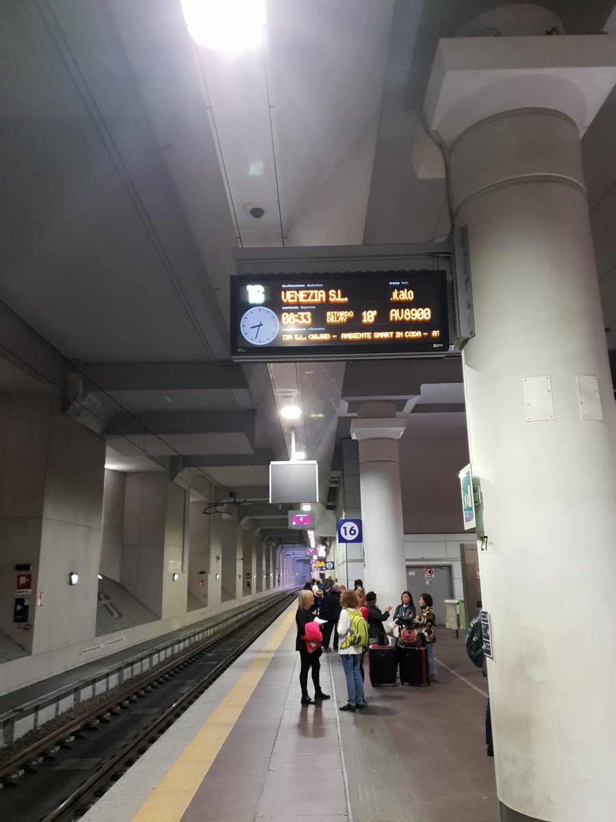 TukultiPh's tweet photo. #pasocial in viaggio verso Venezia per narrare gli Stati Generali e gli #HumansofPASocial and #HumansofAirf la diretta streaming visibile su https://t.co/LUnBZCPlNO https://t.co/Ulzr33F4KC