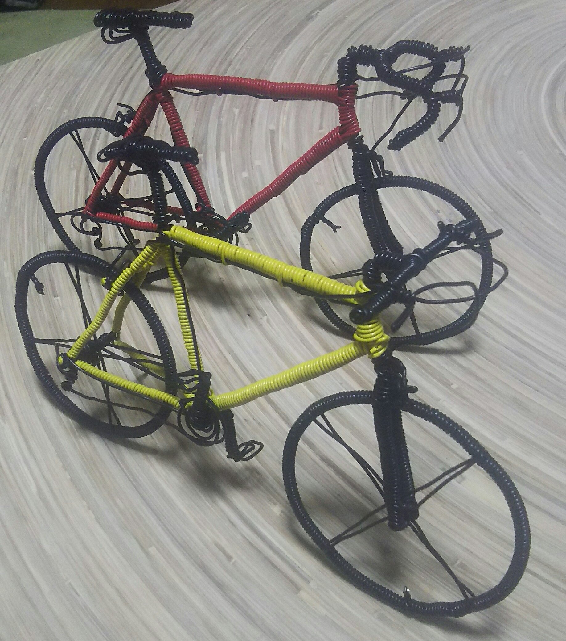 Yellow 針金自転車 y Twitter
