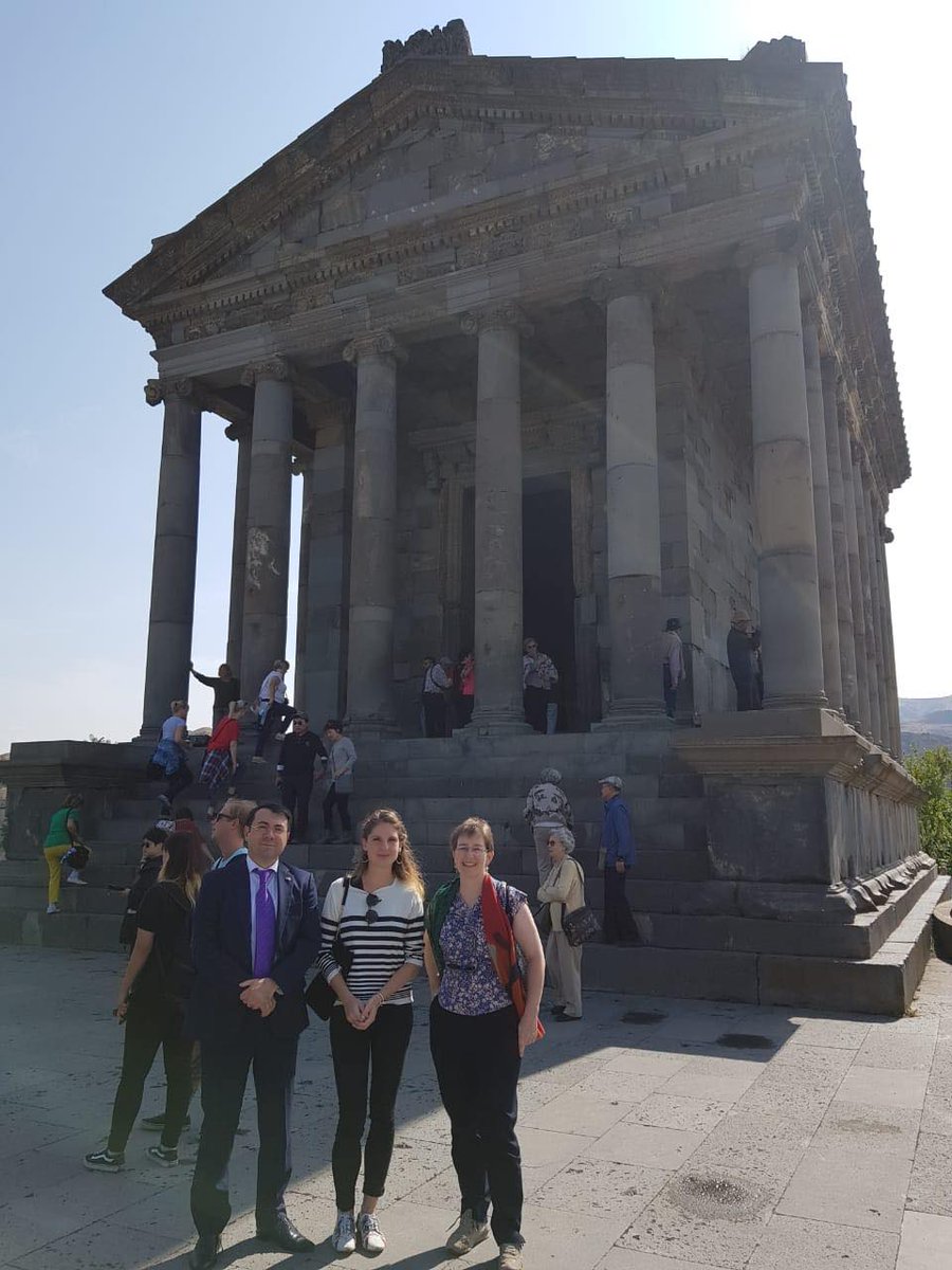 LuxConsArm's tweet image. Retour sur la visite assez effective et chaleureuse de la délégation du #Luxembourg en Arménie, dirigée par #Peggy #Frantzen au @SommetEVN18 
#Luxembourg #Armenie #SommetEVN18